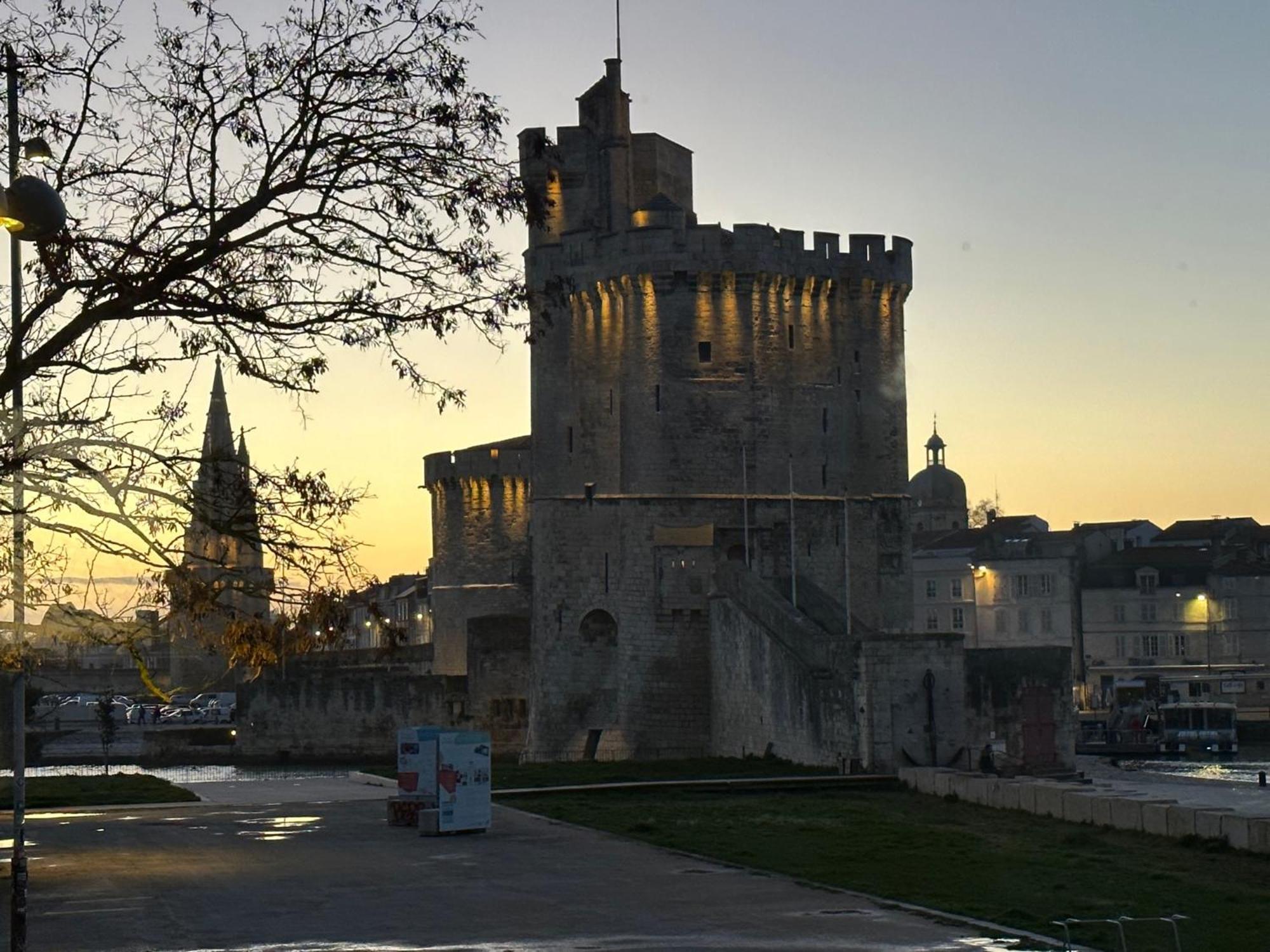 拉罗歇尔Les 3 Tours Et Parking公寓 外观 照片